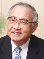 尾崎 護